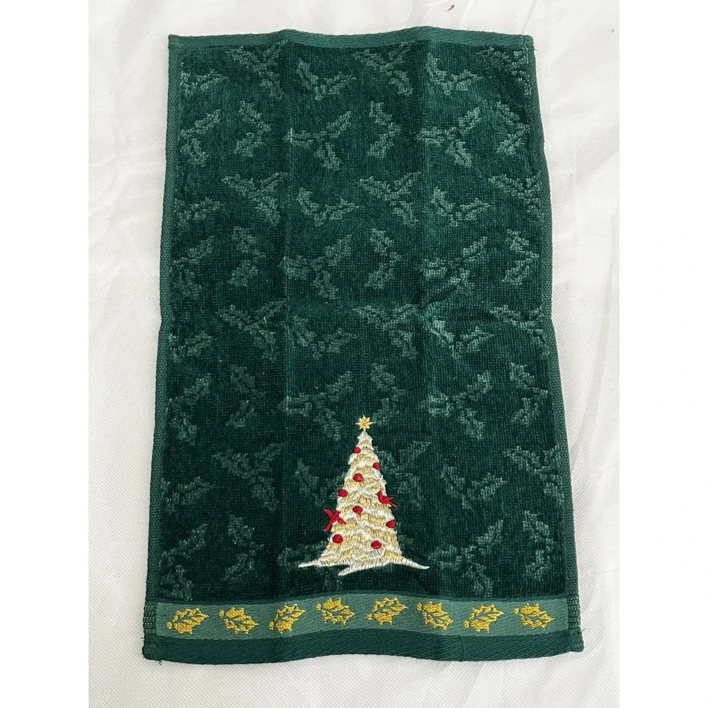 Vtg Christmas Embroidered Fingertip Holiday Decorative Hand Towels Lot Of 12